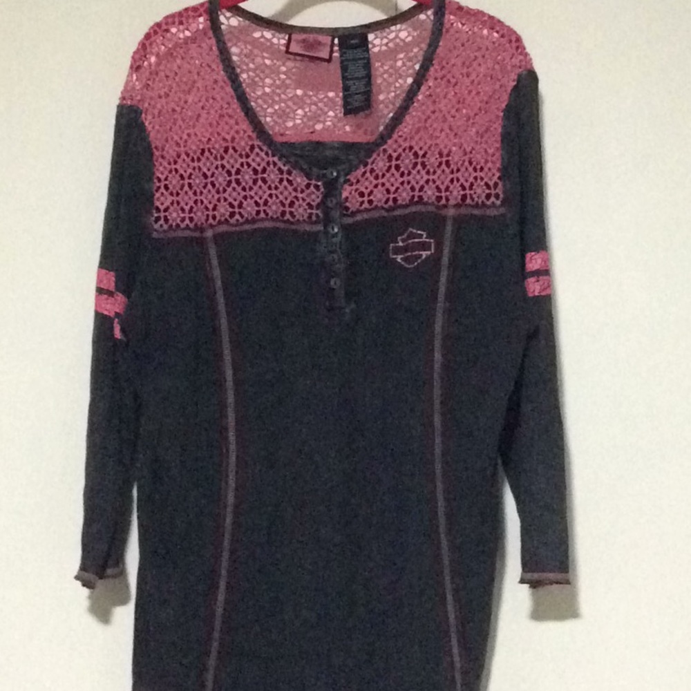 Beautiful Harley Davidson pink and gray shirt